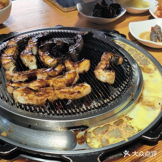 故乡韩国烤肉·17年炭火烤肉店(远景路店)