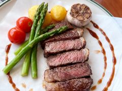 -MONICH牛排融合餐厅(和义大道购物中心店)