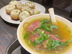 牛肉粉丝汤-哑巴生煎(临顿路店)