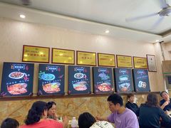-刘胖娃鱼庄·特色肥肠鱼(杨家坪店)