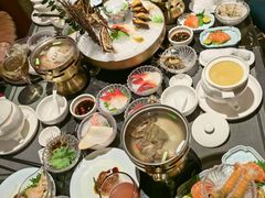 -半岛翡丽海鲜自助餐厅(观风亭店)