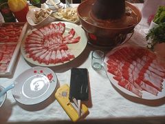 -羊家胡同·龙虾烧烤火锅(龙汇路店)