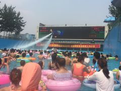 -欢乐水魔方水世界