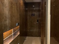 -广州天河希尔顿酒店