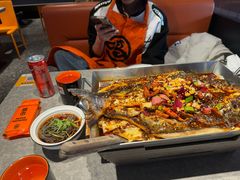 -鸣记脆皮烤鱼·海鲜烤鱼(马栏店)