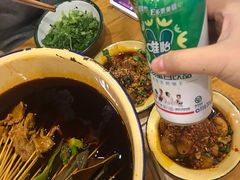 -拈签一笑黄牛肉辣卤串串