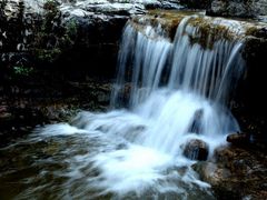 -大平台龙居瀑布旅游区