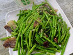 清炒泥蒿-小民大排档(马场角横路店)