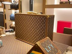 -LV路易威登(国际广场店)