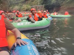 -雅鲁激流探险漂流