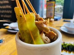 -爱啤精酿·民谣酒馆(滨江店)