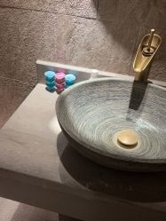 -美壹生皮肤管理中心