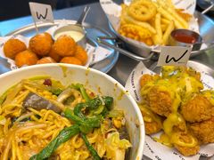 -W COLLECTIVE  DESSERT SHOP
