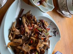 -小厨子私房菜·云南美食店