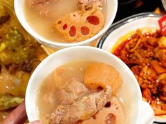 -莲餐厅·湖北菜·潜江小龙虾店(愚园路店)