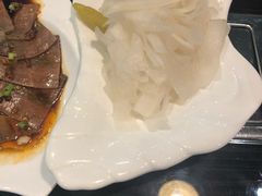 -东椰·海南椰子鸡火锅(朝阳门店)