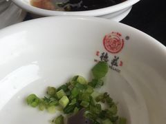 -重庆德庄火锅(体育中心店)