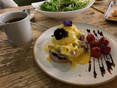 黑松露帕尔玛火腿班尼迪克蛋-UPPER KITCHEN(延安路店)
