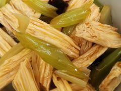 芹菜腐竹-炒豆合作社(东四总店)