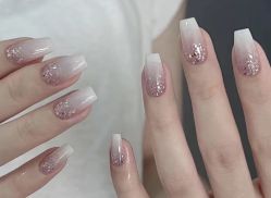 -J·花崎美睫美甲