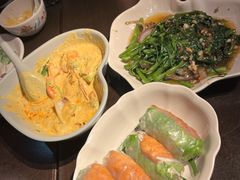 -大头虾越式风味餐厅(光明广场店)