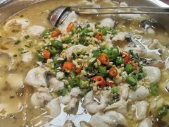 -何哥鲜鱼餐厅(龙湖花园店)