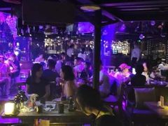 -胡桃里音乐酒馆(环亚凯瑟琳广场店)
