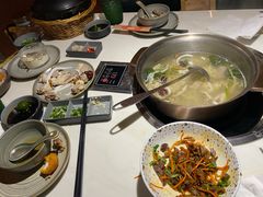 -喃喃椰·糟粕醋·椰子鸡火锅(七堡花园店)