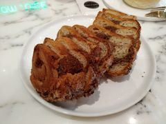 核桃布里欧修-WHEAT&BAKER-麥(凯德来福士店)
