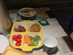 -绿茶餐厅(深圳龙华天虹购物中心店)