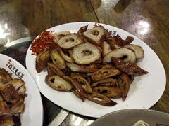 -老鼎万春卤菜(鹭湖宫8区店)