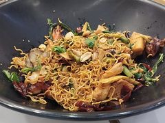 -醉人椒麻辣香锅(王府井喜悦店)