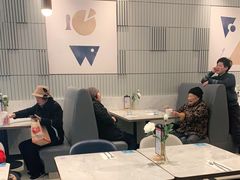 大堂-必胜客(漕宝路店)