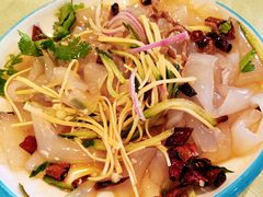 -鹤乡东北菜(崮山路店)