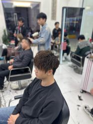 -乾健·烫染·接发SALON