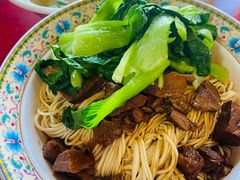 -金杨拉面王小吃面馆·牛三宝面·红烧牛肉粉