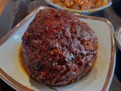 红烧狮子头-谷沙屋面铺
