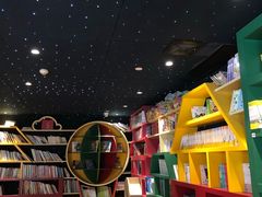 -钟书阁(珍园店)