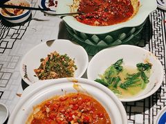 -老萍巷莲花血鸭·萍乡地标江西菜(步行街店)