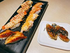 -万岁料理回转寿司(华贸店)