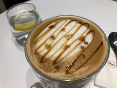 夏威夷果仁拿铁-哈根达斯(陆家浜路店)