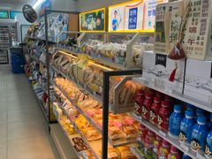 -全家便利店(杭州龙翔桥地铁站店)