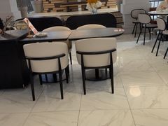 -必胜客(砂之船中东奥莱店)