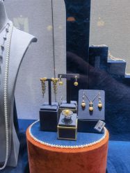 -GiO挚澳珠宝(侨福芳草地店)