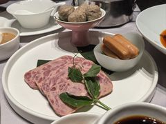 -红鼎豆捞·非遗鲍皇汤火锅(宝丰路店)