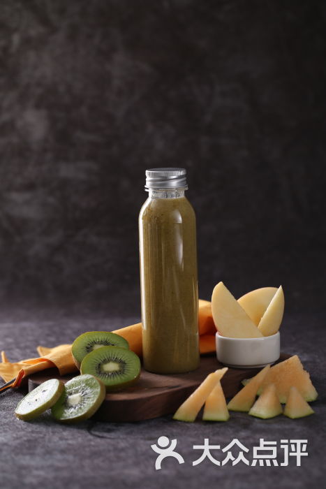 奇异果哈密瓜苹果汁