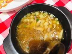 羊肉汤莜面鱼鱼-西贝(上海中心店)