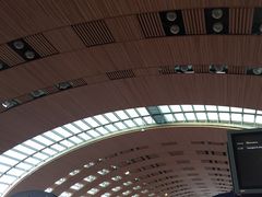 -Gucci(戴高乐机场T 2E)