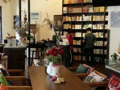 -良友书坊(安徽路店)