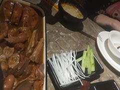-三人行骨头王火锅(长寿店)